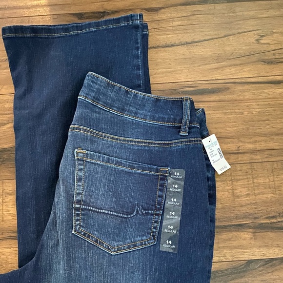 Maurices Denim - Maurice’s Jeans Size 14 *NWT*